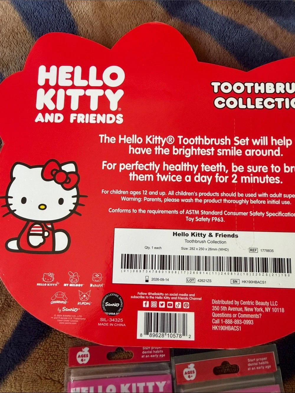 Hello Kitty Kids Toothbrush & Flossers Set - Pink, Blue, Green, Yellow, Red
